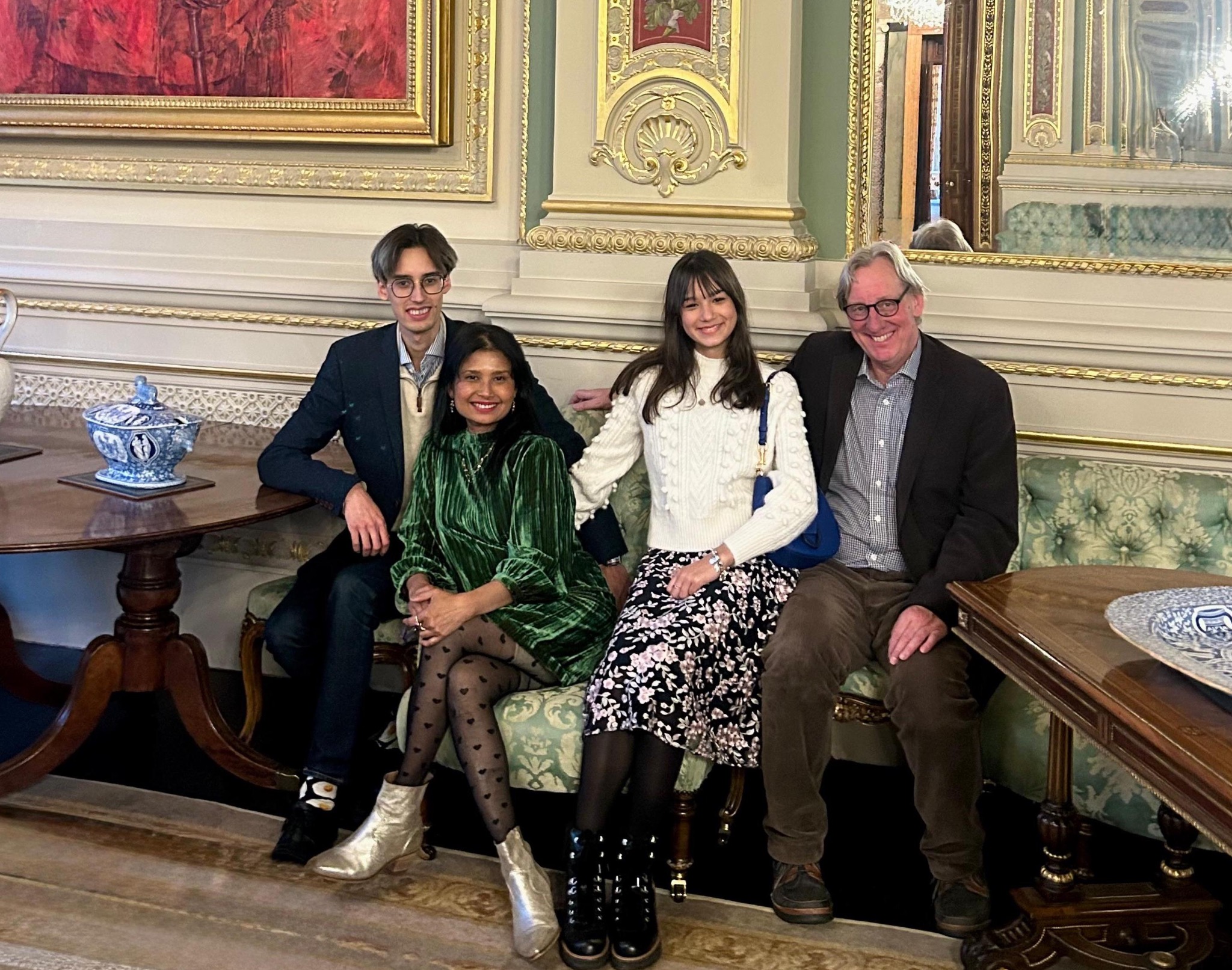 The family behind UK Siam Education